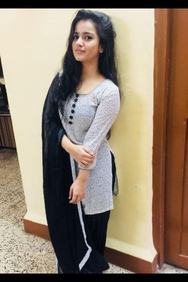 cheap call girls in Mahipalpur Delhi Airport